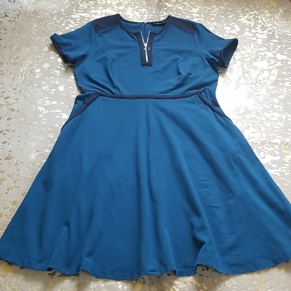 eshakti Dresses & Skirts - Eshakti Dress